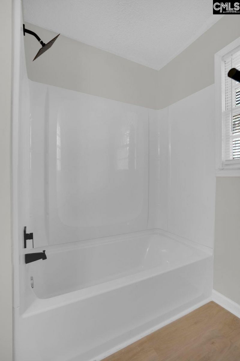 413 Beaverbrook Drive Photo 24