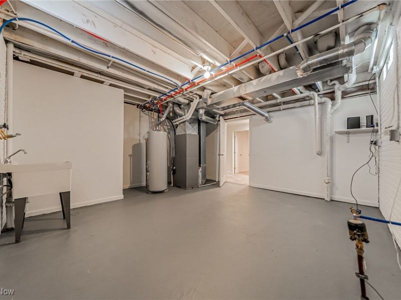 3705 Central Avenue, Cleveland, OH 44115 Photo 36