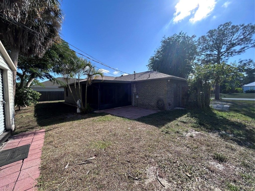 1313 SW Bellevue Ave, Port Saint Lucie, FL 34953 Photo