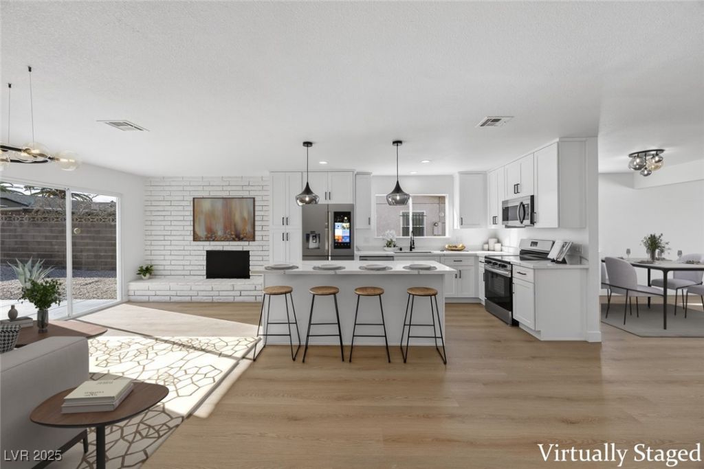 6367 W Twain Avenue, Las Vegas, NV 89103 Main Photo