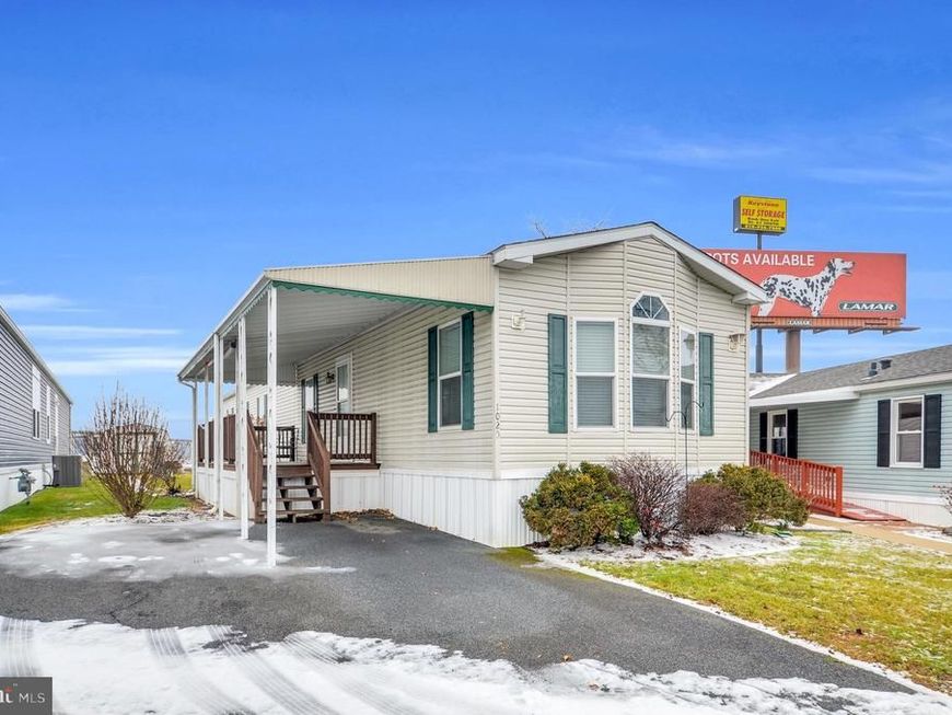 1025 Yarrow Avenue, Reading, PA 19605 Main Photo