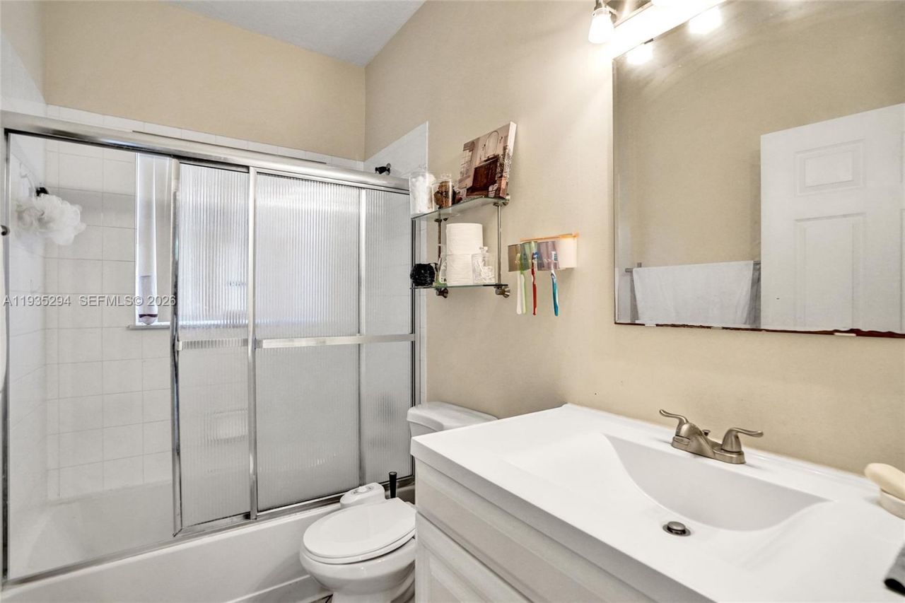 9088 NW 54th St, Unit 9088, Sunrise, FL 33351 Photo