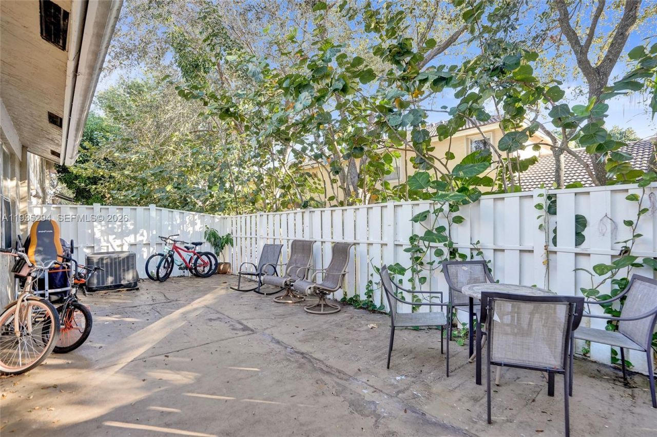 9088 NW 54th St, Unit 9088, Sunrise, FL 33351 Photo