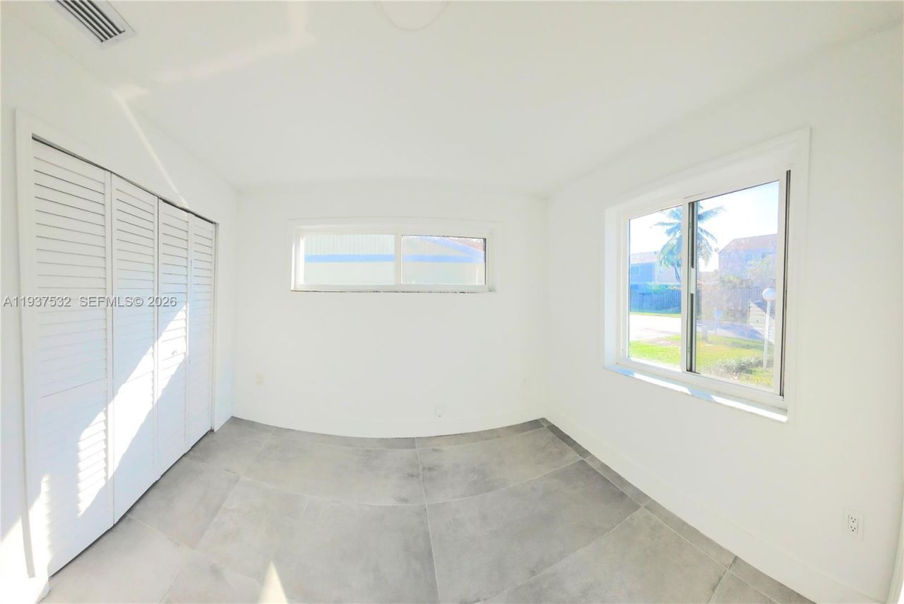 22225 SW 100th Ave, Cutler Bay, FL 33190 Photo