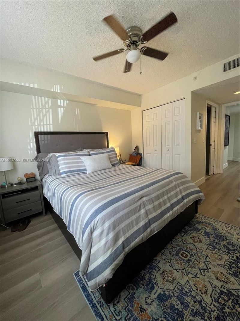 2009 SE 10th Ave , Unit 303, Fort Lauderdale, FL 33316 Photo