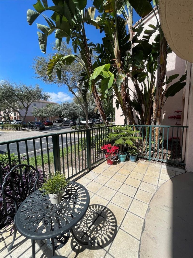 2009 SE 10th Ave , Unit 303, Fort Lauderdale, FL 33316 Photo