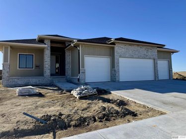 10316 S 212th Street, Gretna, NE 68028