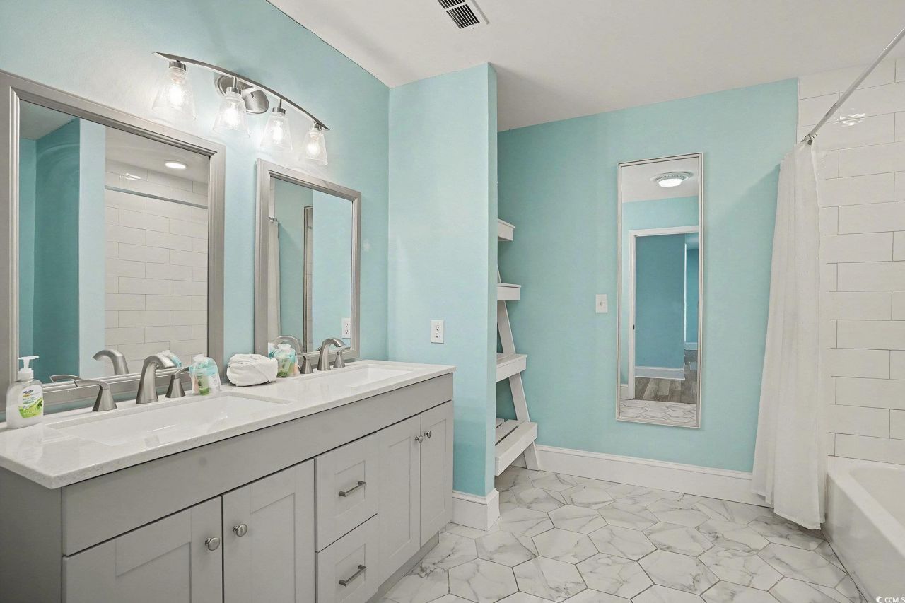 272 Park St. Photo 23