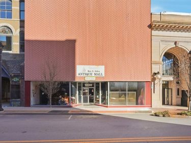 1026 Main Street, Lynchburg, VA 24504