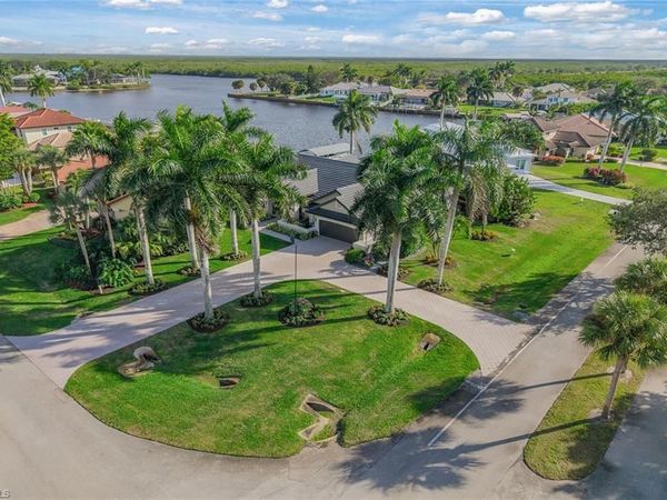 123 Newport DR, NAPLES, FL 34114