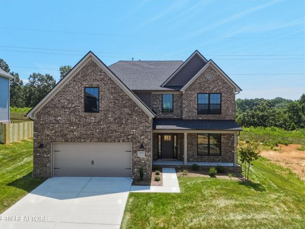 1894 Hickory Reserve Rd, Knoxville, TN 37932