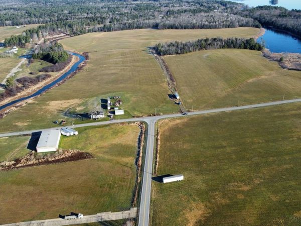 50 Hannaford Hill Road , Vassalboro, ME 04989