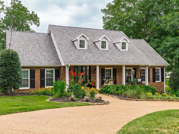 109 High Point Anchorage, Hendersonville, TN 37075