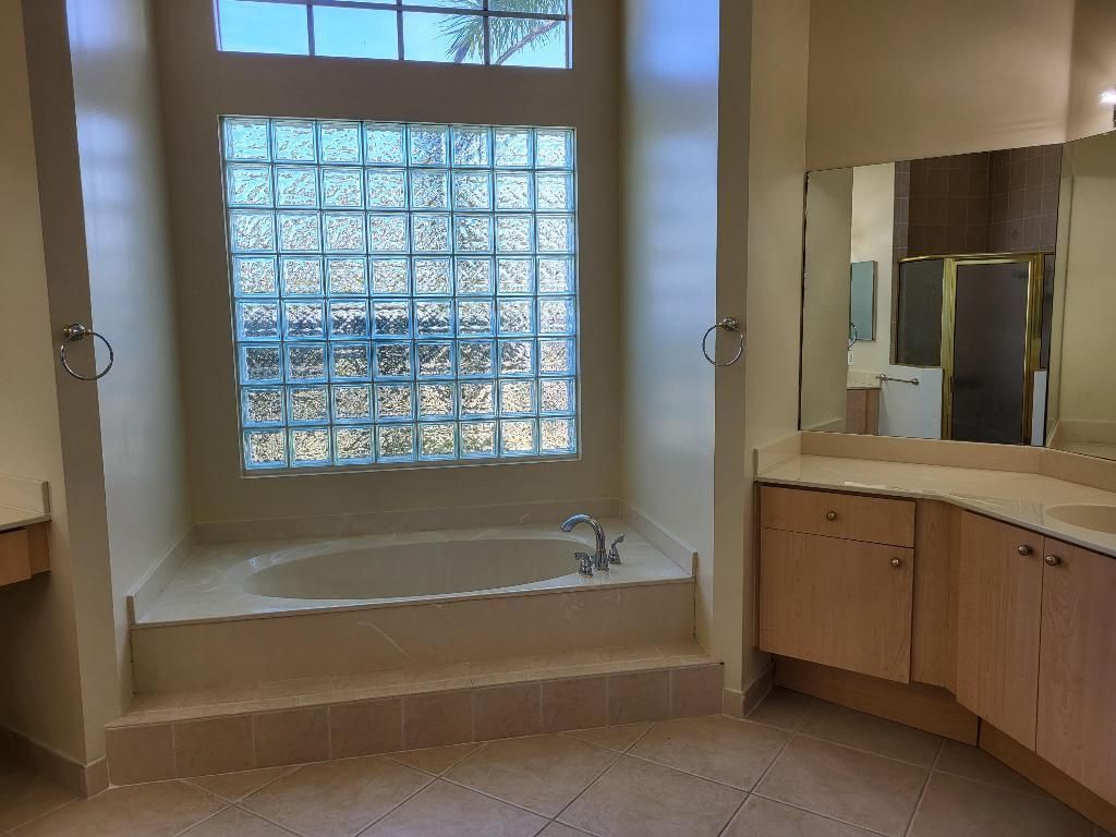 211 NW Pleasant Grove Way, Port Saint Lucie, FL 34986 Photo