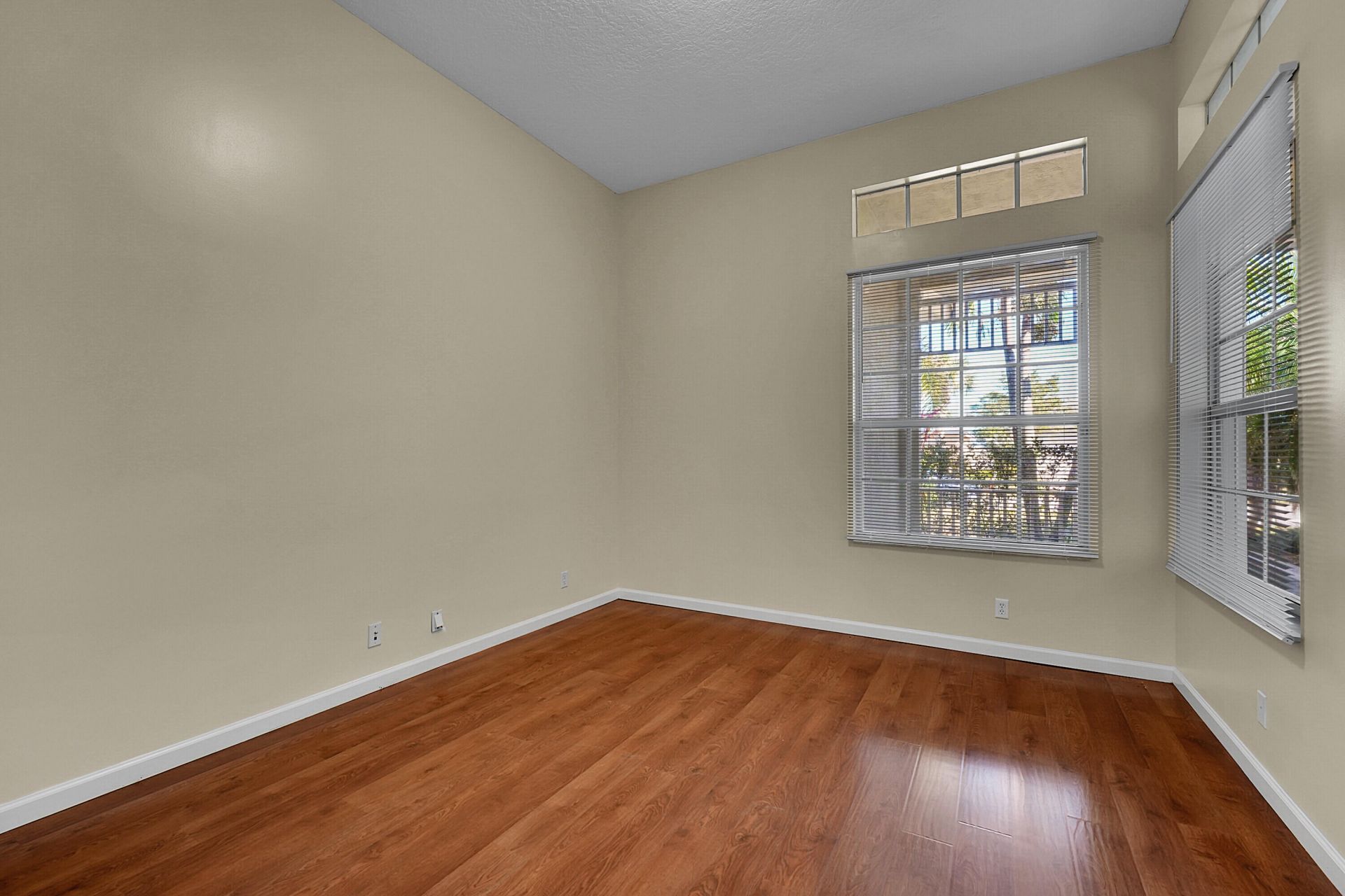 211 NW Pleasant Grove Way, Port Saint Lucie, FL 34986 Photo