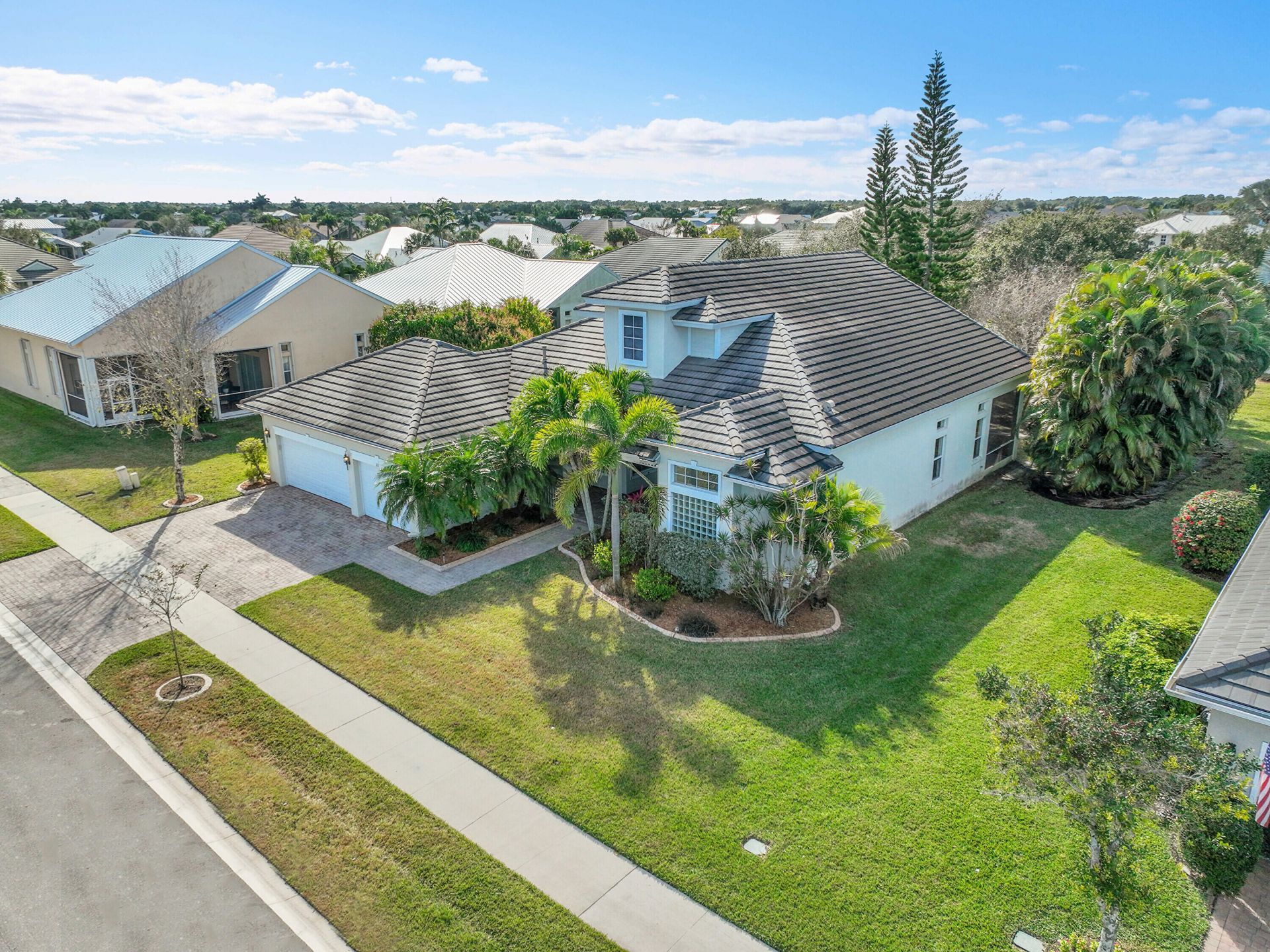 211 NW Pleasant Grove Way, Port Saint Lucie, FL 34986 Photo