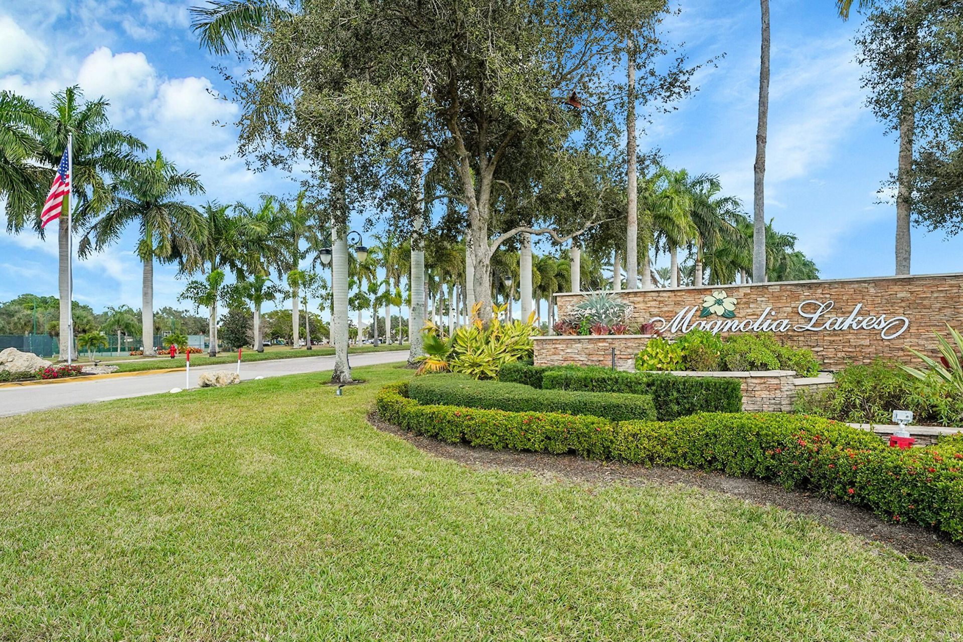 211 NW Pleasant Grove Way, Port Saint Lucie, FL 34986 Photo