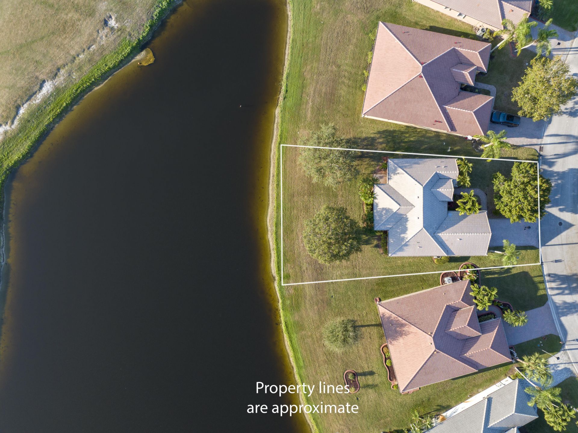 558 Waverly Circle, Port Saint Lucie, FL 34983 Photo