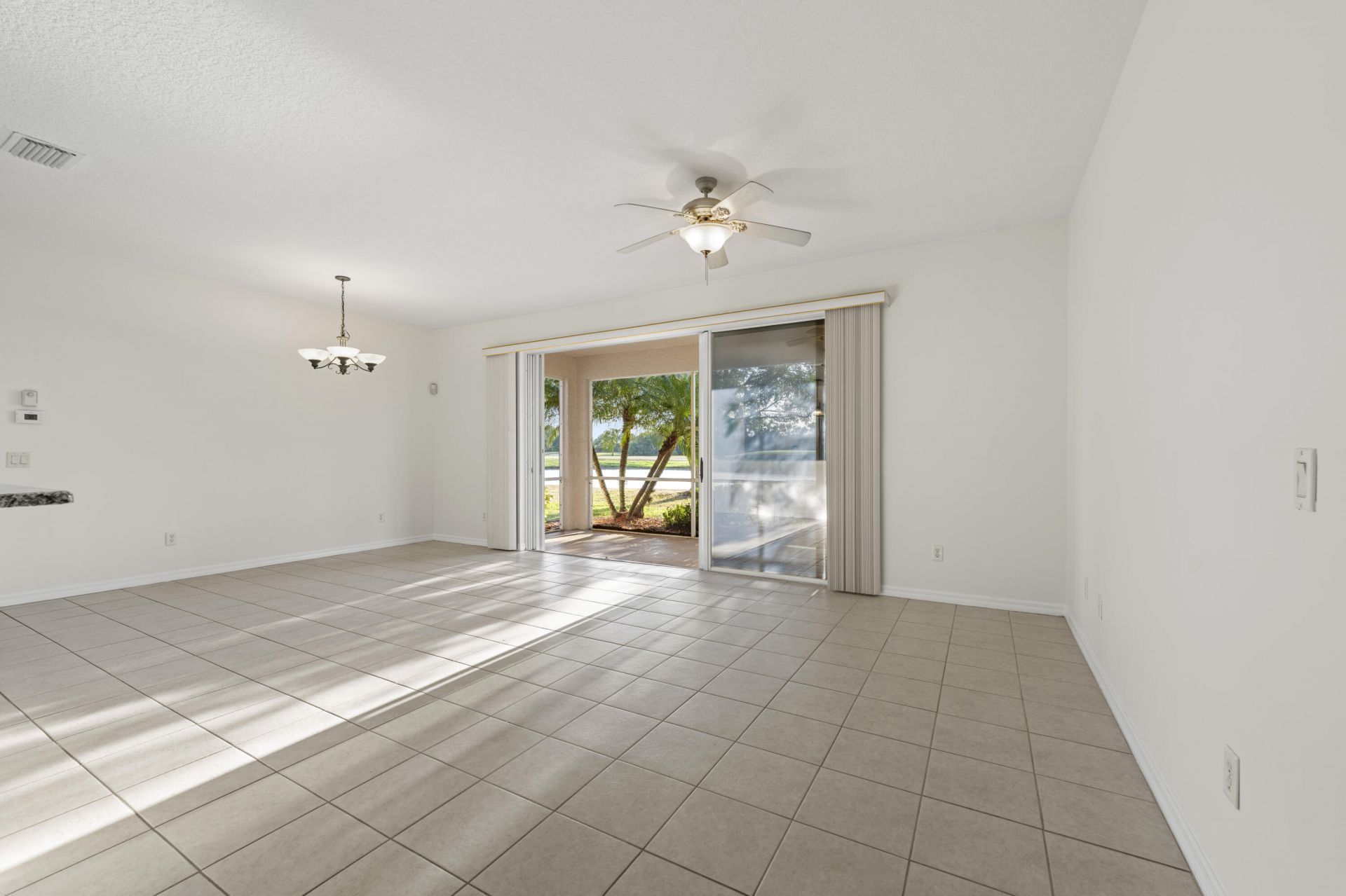 558 Waverly Circle, Port Saint Lucie, FL 34983 Photo