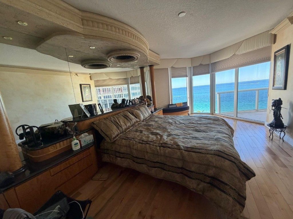 4240 Galt Ocean Drive, Unit 1005, Fort Lauderdale, FL 33308 Photo