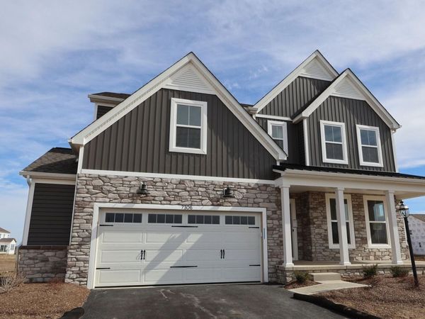7306 Applewood Drive, Plain City, OH 43064