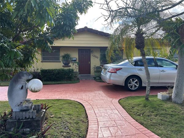 13800 SW 73rd St, Miami, FL 33183