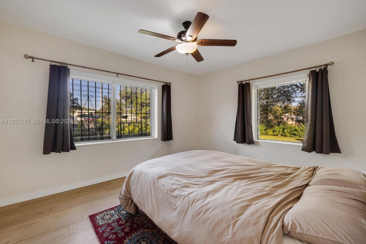 424 NW 53rd St, Miami, FL 33127 Photo