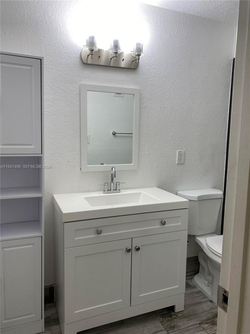 15560 SW 104th Ter, Unit 619, Miami, FL 33196 Photo