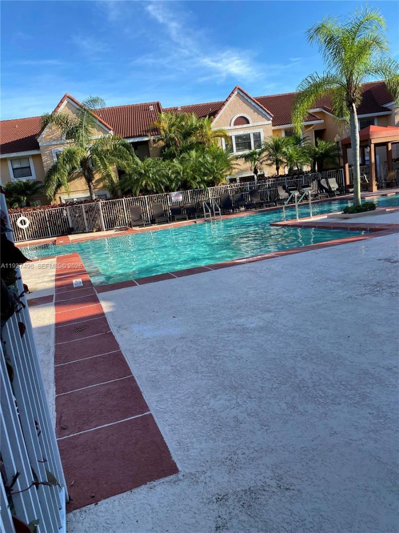 15560 SW 104th Ter, Unit 619, Miami, FL 33196 Photo