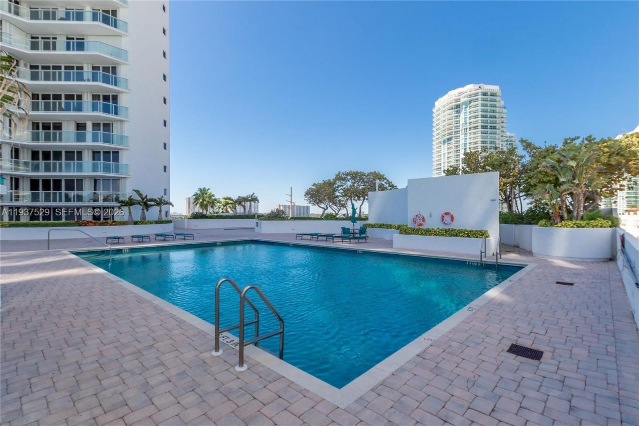 16485 Collins Ave, Unit 232, Sunny Isles Beach, FL 33160 Photo