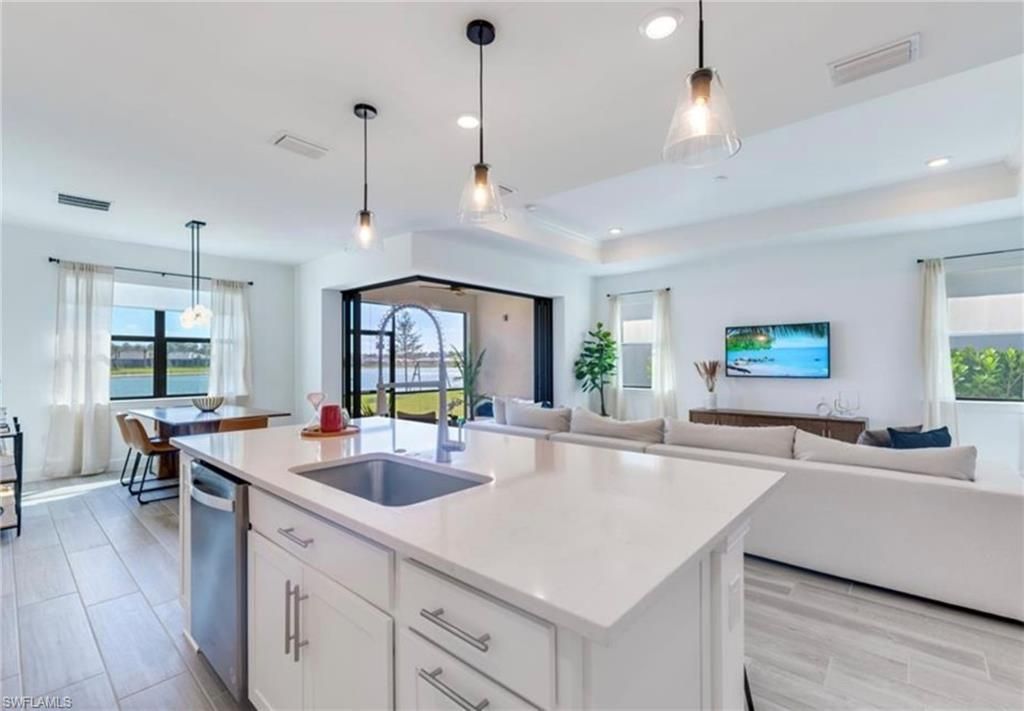 20419 Pebble Glen Dr, Estero, FL 33928 Photo