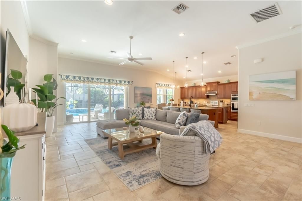 9332 Fieldstone Ln, Naples, FL 34120 Photo