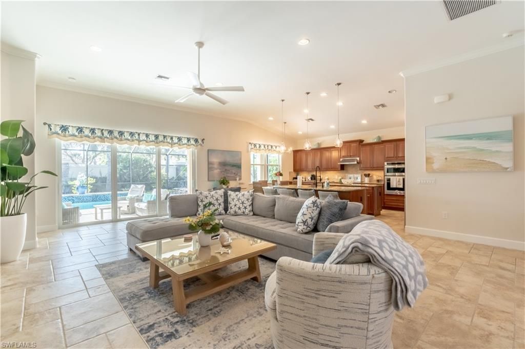 9332 Fieldstone Ln, Naples, FL 34120 Photo