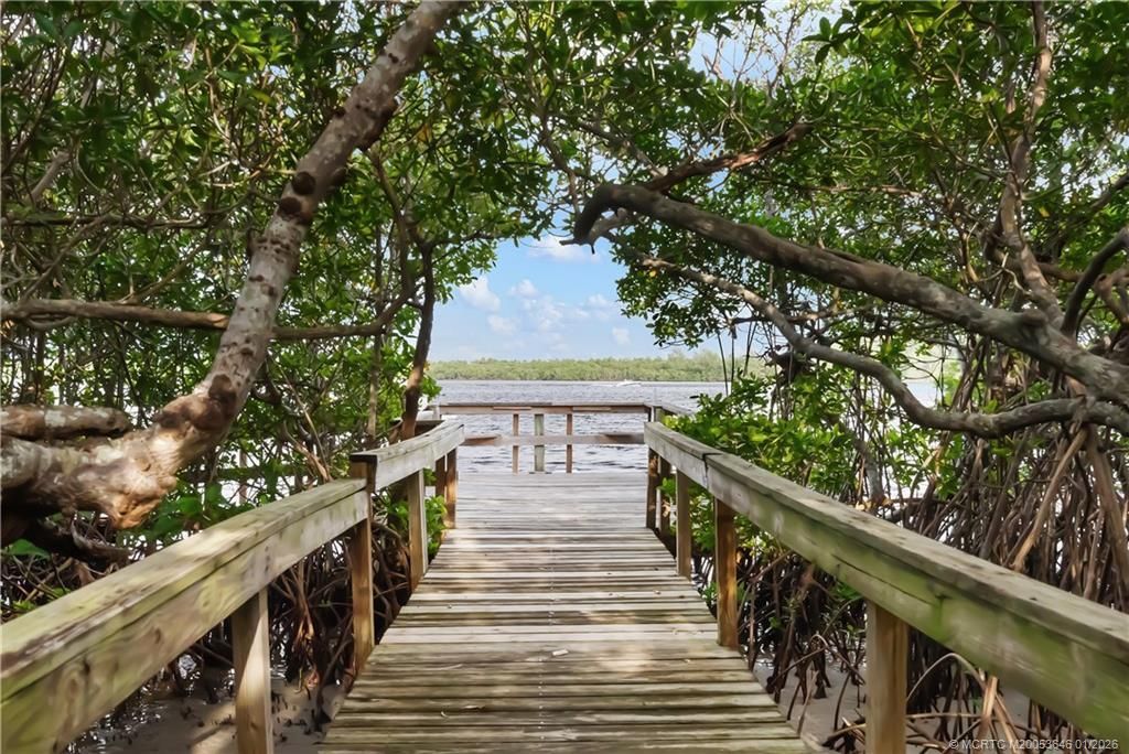5982 SE Riverboat Drive, Stuart, FL 34997 Photo