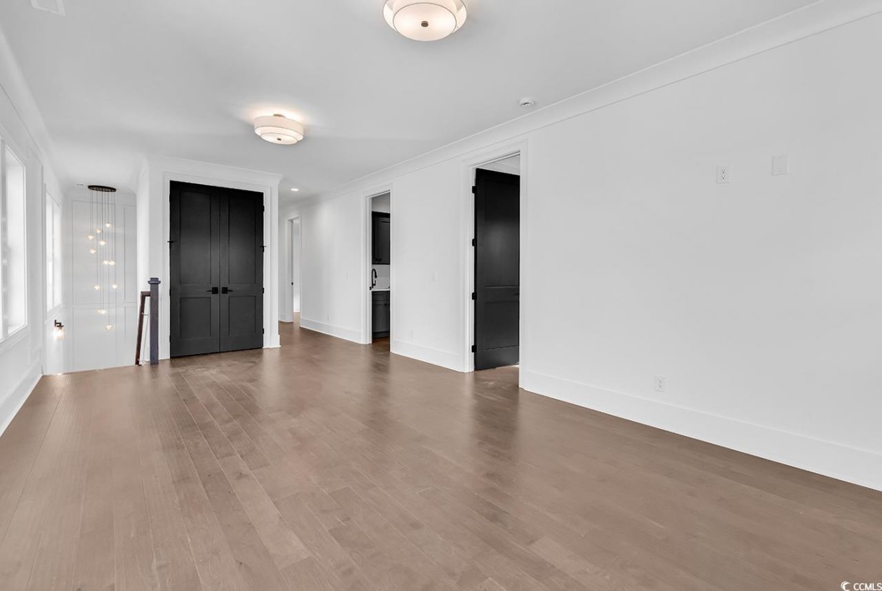 437 Saint Julian Ln. Photo 28