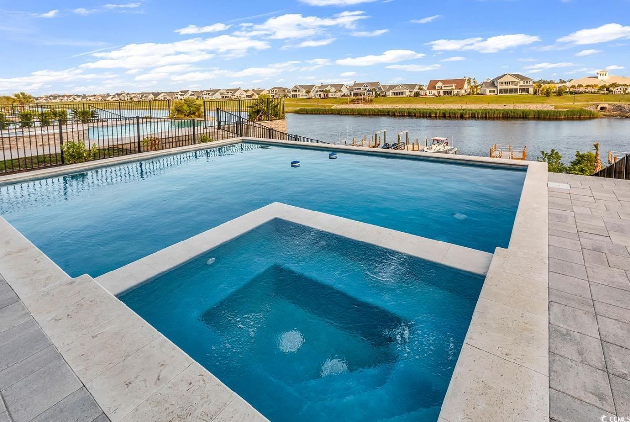 437 Saint Julian Ln. Photo 3