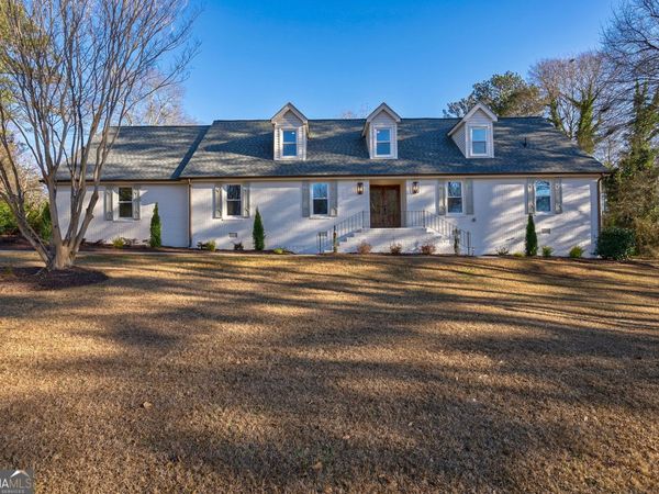 1131 HOLLOW CREEK Lane, Watkinsville, GA 30677