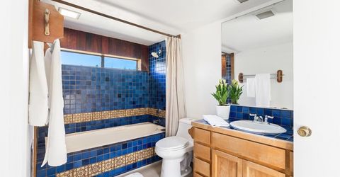 10390 Manchester Drive, Truckee, CA 96161 Photo