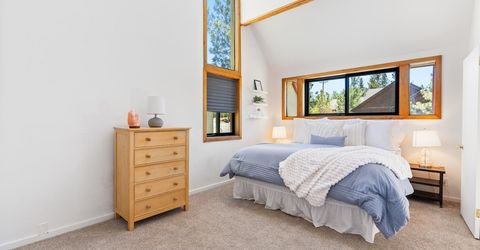 10390 Manchester Drive, Truckee, CA 96161 Photo