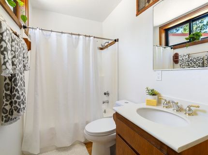 10390 Manchester Drive, Truckee, CA 96161 Photo