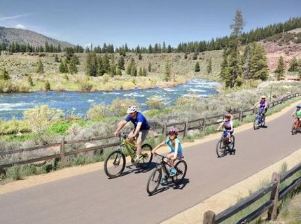 10390 Manchester Drive, Truckee, CA 96161 Photo