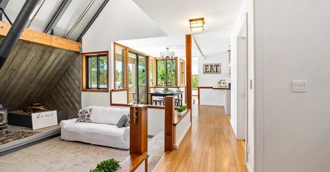 10390 Manchester Drive, Truckee, CA 96161 Photo