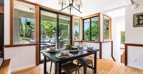 10390 Manchester Drive, Truckee, CA 96161 Photo