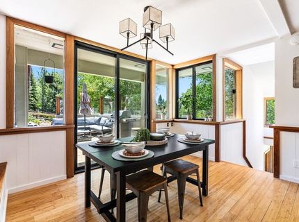 10390 Manchester Drive, Truckee, CA 96161 Photo