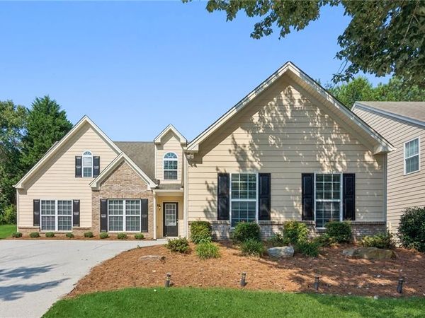 2818 Suttonwood Way, Buford, GA 30519