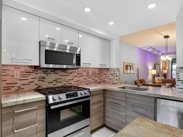 7547 NW 79th Avenue, Unit 212, Tamarac, FL 33321