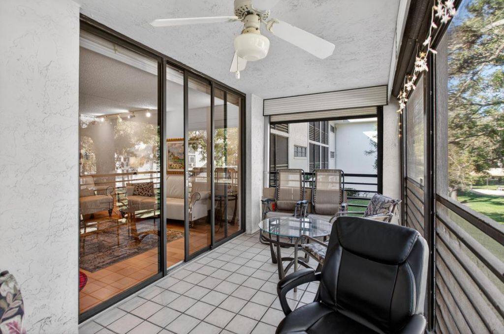 7547 NW 79th Avenue, Unit 212, Tamarac, FL 33321 Photo