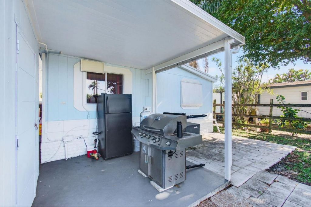 22849 Tradewind Road, Boca Raton, FL 33428 Photo