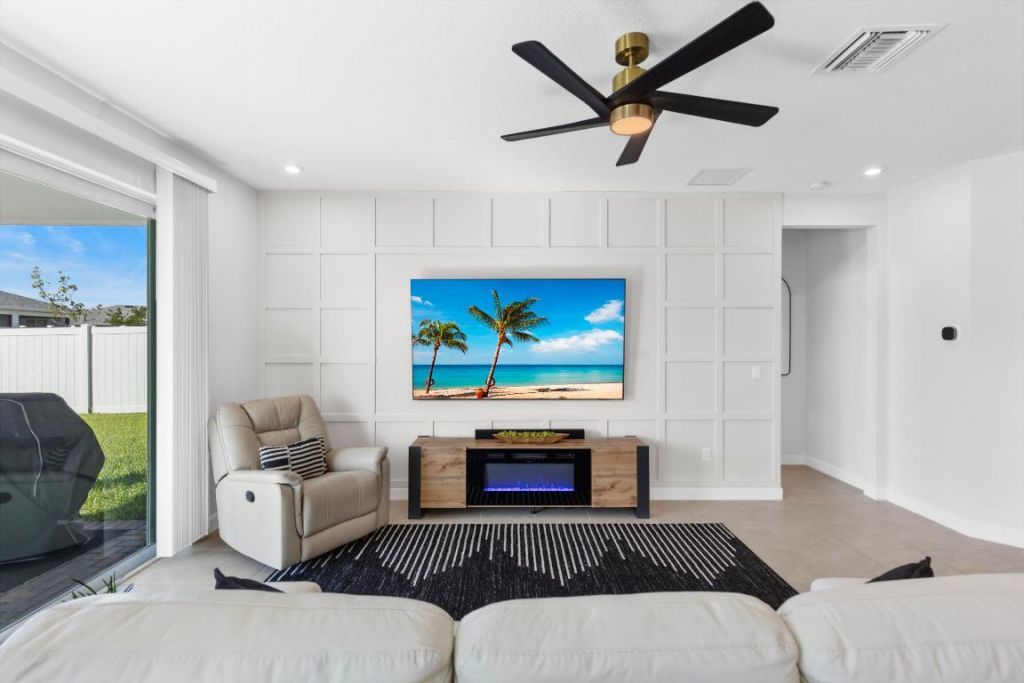 14132 SW Enzi Way, Port Saint Lucie, FL 34987 Photo