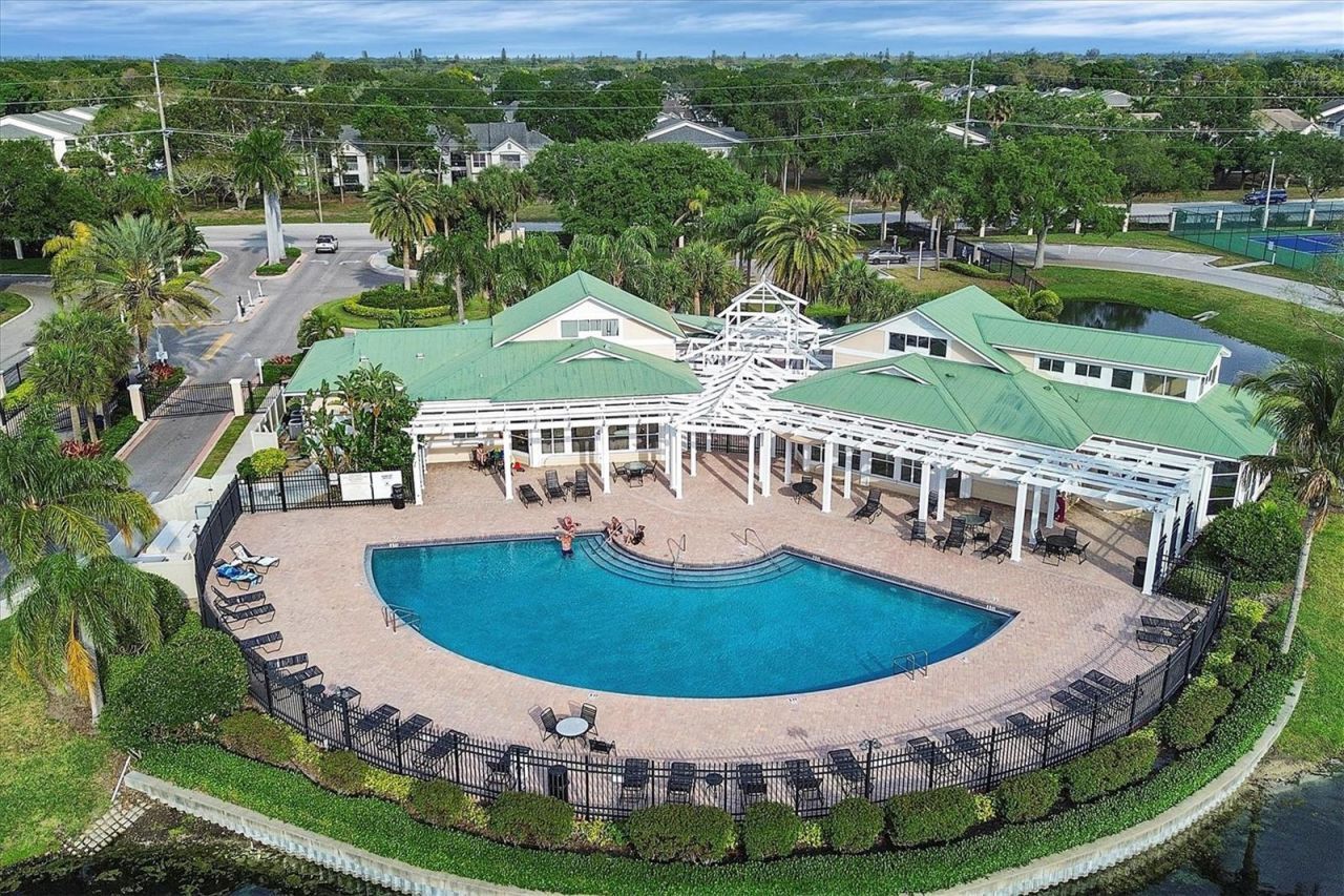 4802 51st Street W, Unit 924, Bradenton, FL 34210 Photo